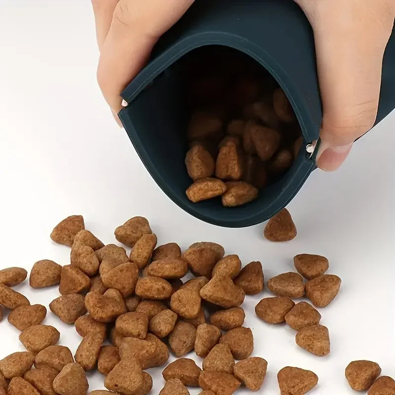 One-Hand Dog Treat Pouch