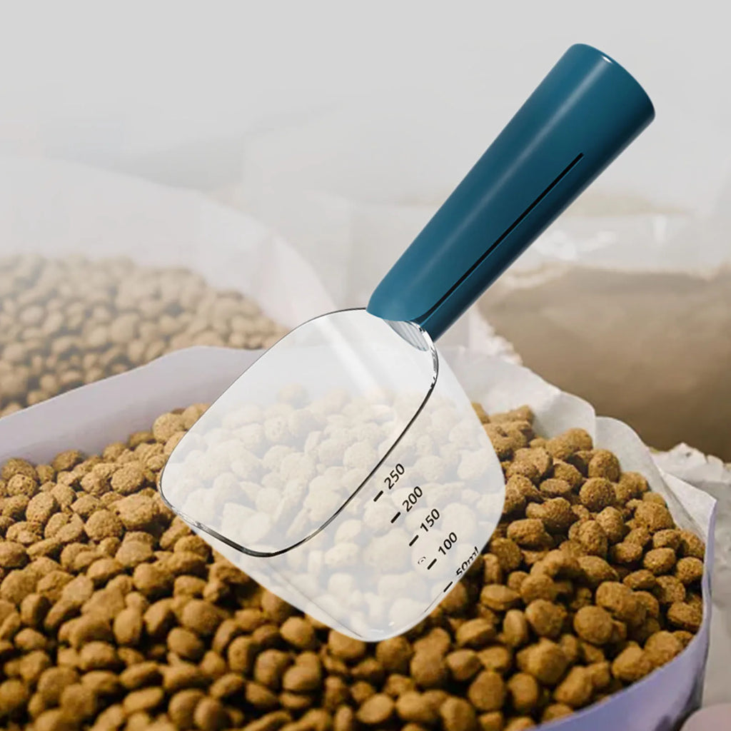 Dog Food Scoop & Bag Clip – Kibble Measuring Scoop